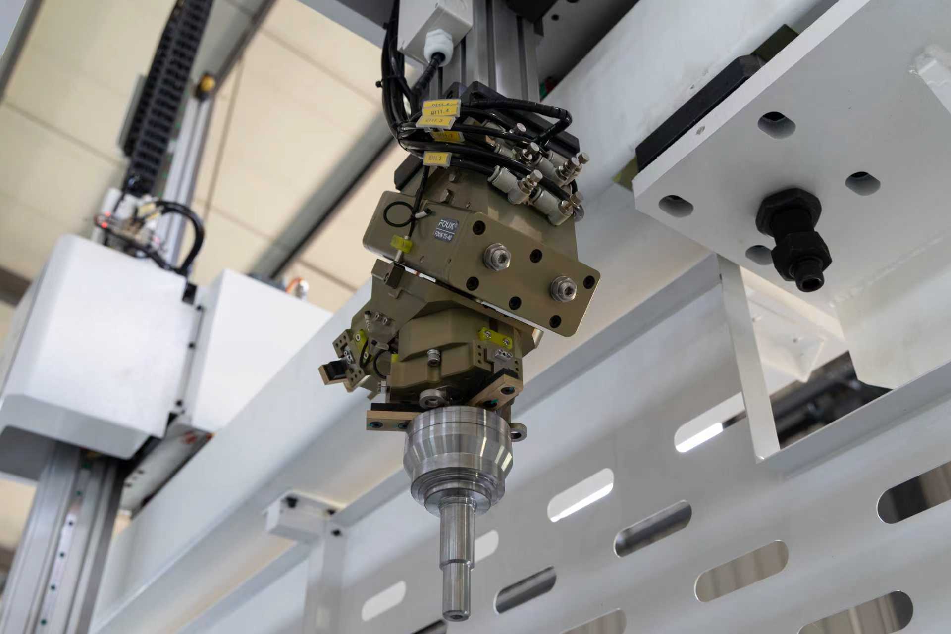 lathe-turning-center